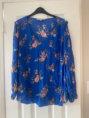 LOFT Blue Floral V-Neck Long Sleeve Top